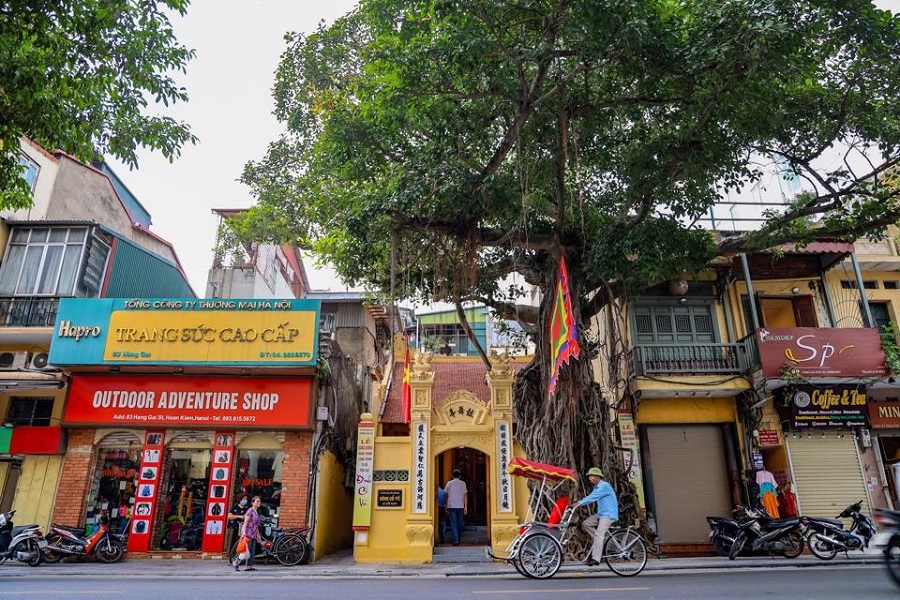 Hang Gai Street in Hanoi