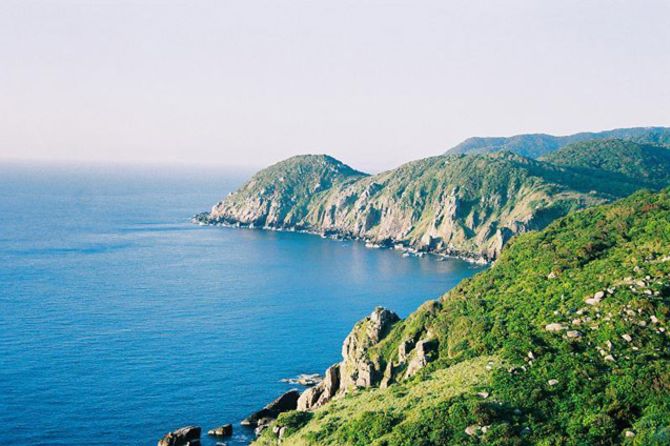 Top 10 Stunning Beaches in Phu Yen with Essential Travel Tips